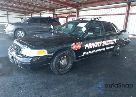 2008 Ford Crown Victoria Police/Police Interceptor z USA, uszkodzony, nr VIN 2FAHP71V38X123473